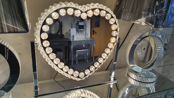 Led heart dressing table mirror