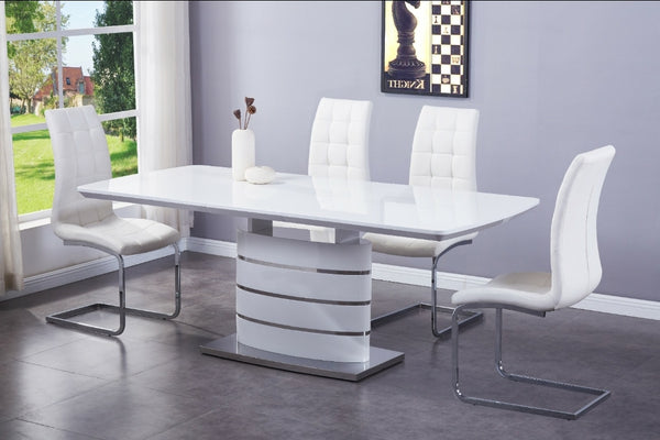 Butterfly extendable dining table and chairs